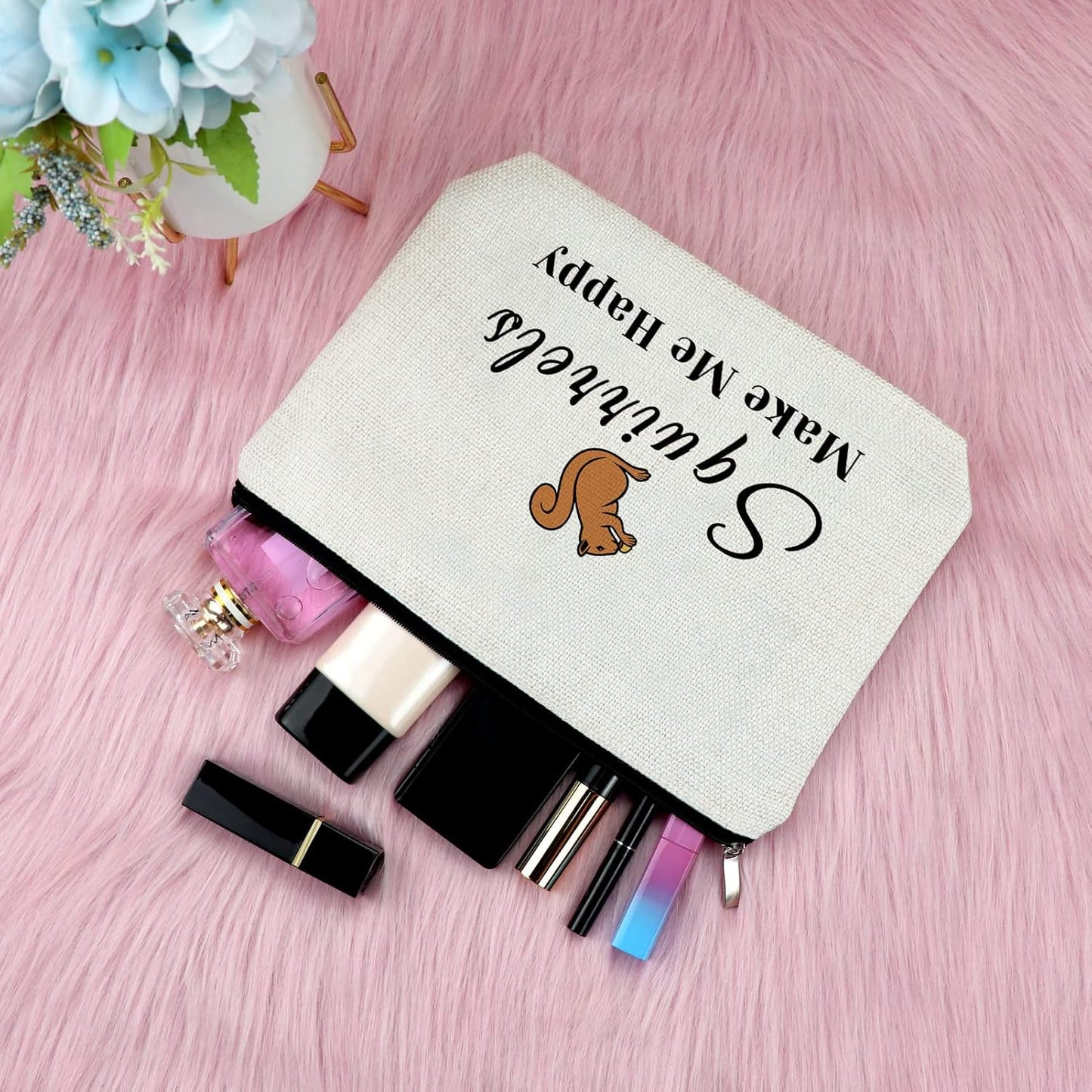 Squirrel Makeup Bag for Women Squirrel Lover Gift for Girls Daughter Friends Animal Lover Presents for Sister Cosmetic Bag Best Friend Anniversary Christmas Birthday Present Zipper Cosmetic Pouch