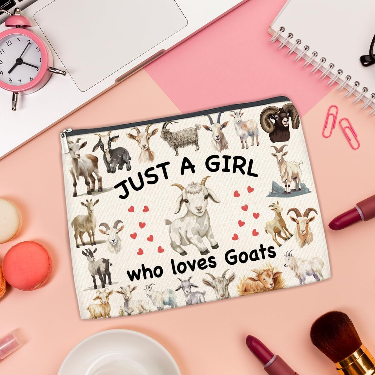 Goat Gifts Makeup Bag for Girls Women, Funny Birthday Christmas Gift for Goat Lovers Pet Owner Animal Enthusiasts Sister Bestie Bff Cosmetic Bag with Zipper Travel Toiletry Pouch for Purse