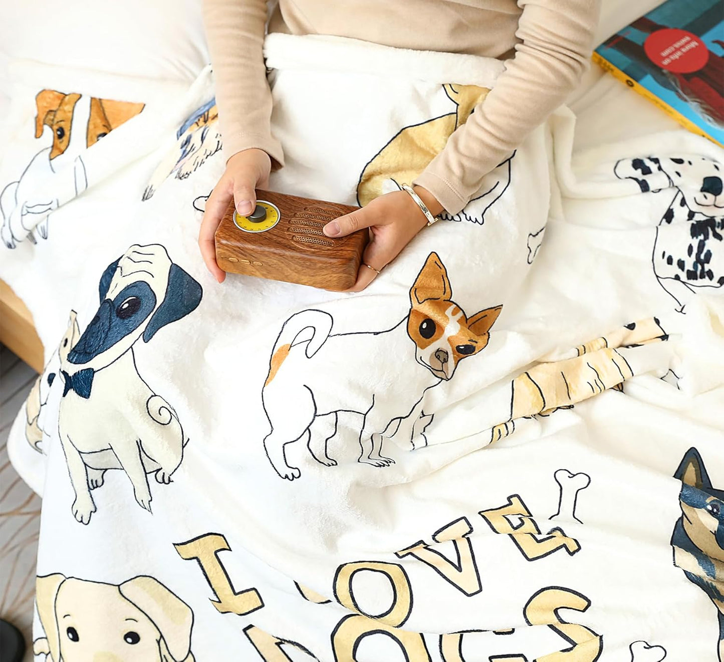 Dog Pattern Blanket Puppy Throw for Kids and Adults Women Super Soft Dogs Lover Blankets with Dogs on It (Love Dogs, 48"X60")